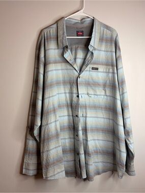 Wrangler BigOutdoors Button-Up Shirt in Light Blue and Tan Stripes